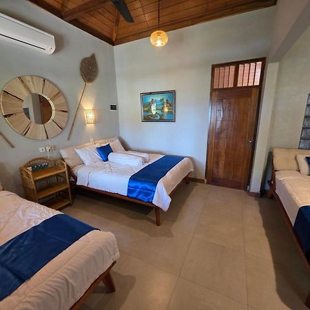 Istana Ombak Eco Resort Pacitan Esterno foto